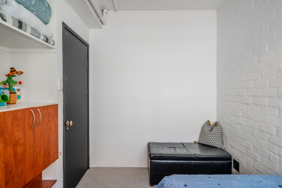 2 Bedroom Property for Sale in Gardens Western Cape